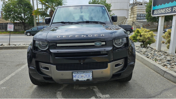 2022 Range Rover Defender