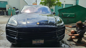 2023 Porsche Cayenne