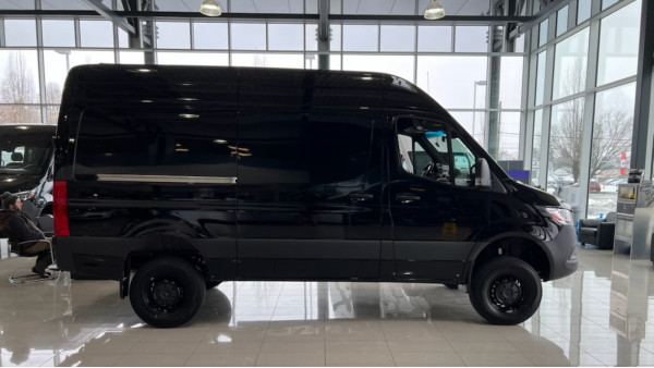 2023 Mercedes Sprinter